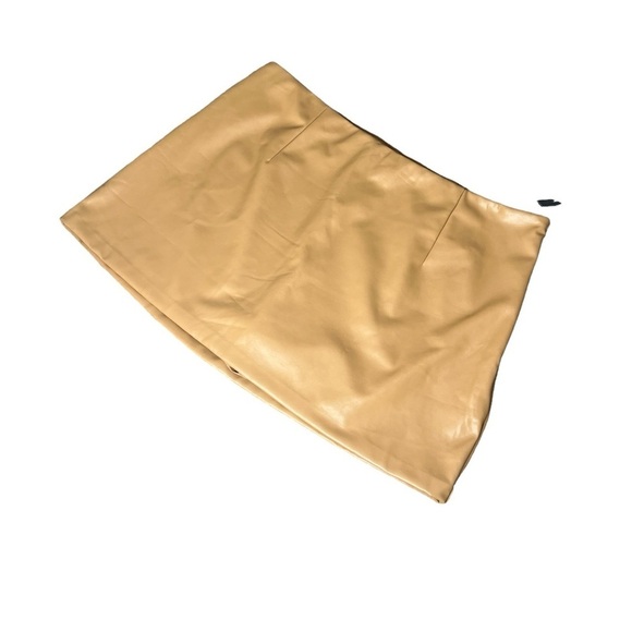 Abercrombie & Fitch Vegan Leather Mini Skirt - Picture 2 of 10